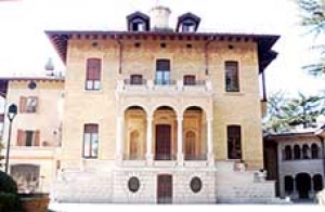 Ex Villa Mambretti, Fino Mornasco(CO)