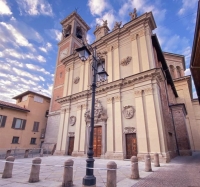 Terminati i lavori della facciata del Santuario della Madonna delle Lacrime in Treviglio e pubblicato il libro sulla Chiesa che ne racconta i recenti restauri.